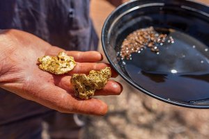 Туристы смогут добывать золото на Колыме