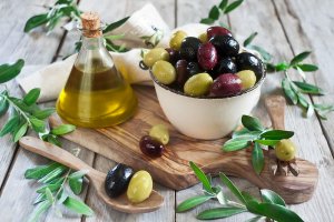 Лучший сувенир из Греции - оливковое масло
