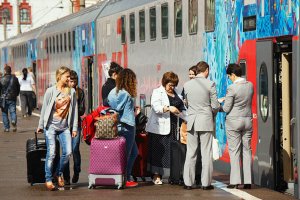 Туристам откроют путь в поезда через Госуслуги