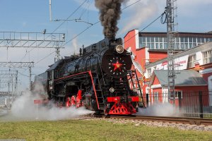 Туристический поезд на паровозной тяге запустили между Ставропольем и Чечнёй
