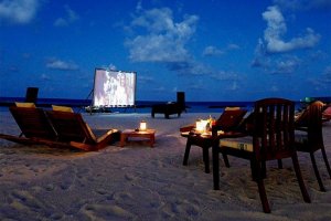 Кинотеатры под открытым небом появятся на пляжах Сочи