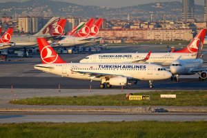 Turkish Airlines запланировала прямые рейсы из Санкт-Петербурга в Анталью