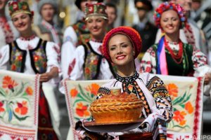 Украина начинает продвижение туризма на Донбассе