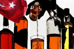 Число жертв, отравленных алкоголем в Турции, растёт