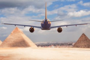 Официально: Россия возобновляет рейсы на курорты Египта