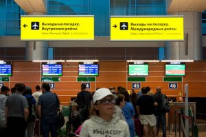 Рейсы удваиваются, подстраиваясь под широкий поток желающих покинуть РФ