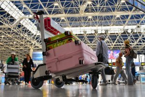 Аэропорт Сочи запускает сервис по поиску багажа