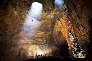 В Абхазии обнаружили самую глубокую пещеру в мире