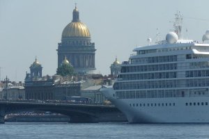 Санкт-Петербург - самое лучшее круизное направление