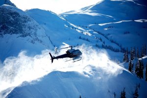 Роза Хутор открыл первый в России пассажирский горный вертолётный центр
